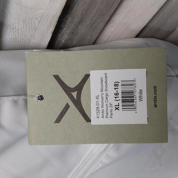 Womens Mountain Premium Mesh-Lined Snowboard Cargo Pants | Arctix | XL (16-18) - Picture 9 of 13